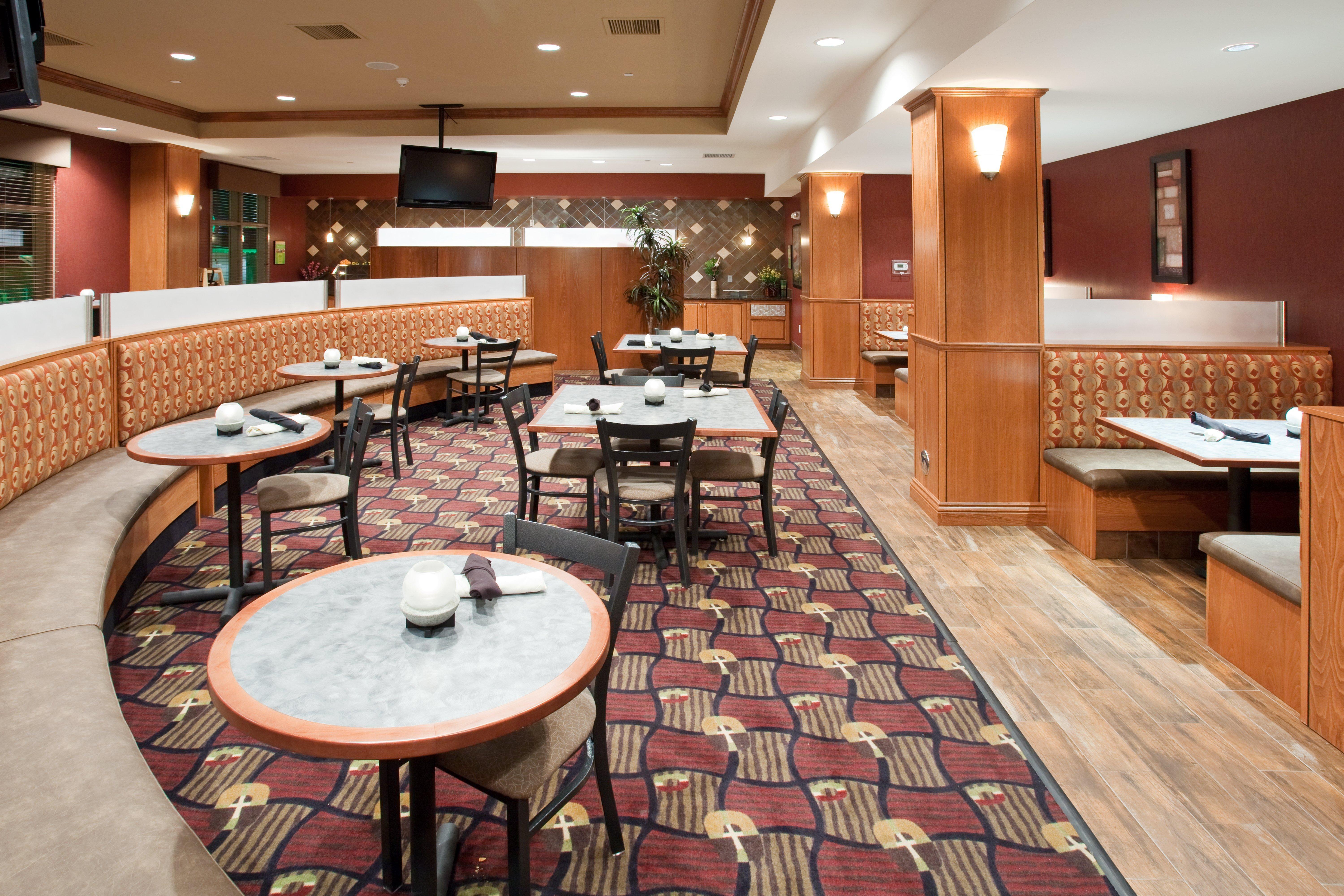 Holiday Inn Hotel & Suites Grand Junction-Airport By Ihg Ngoại thất bức ảnh