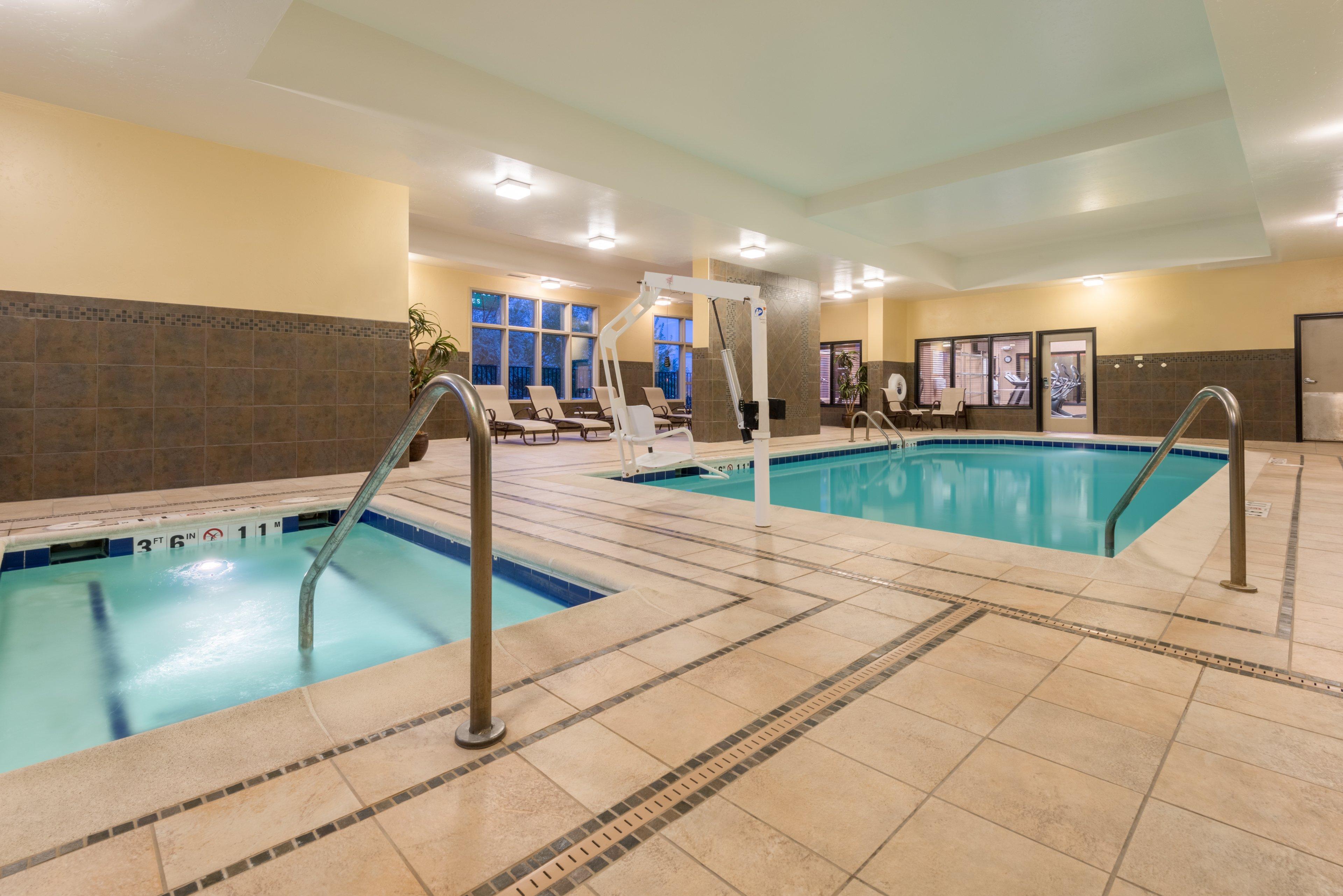 Holiday Inn Hotel & Suites Grand Junction-Airport By Ihg Ngoại thất bức ảnh