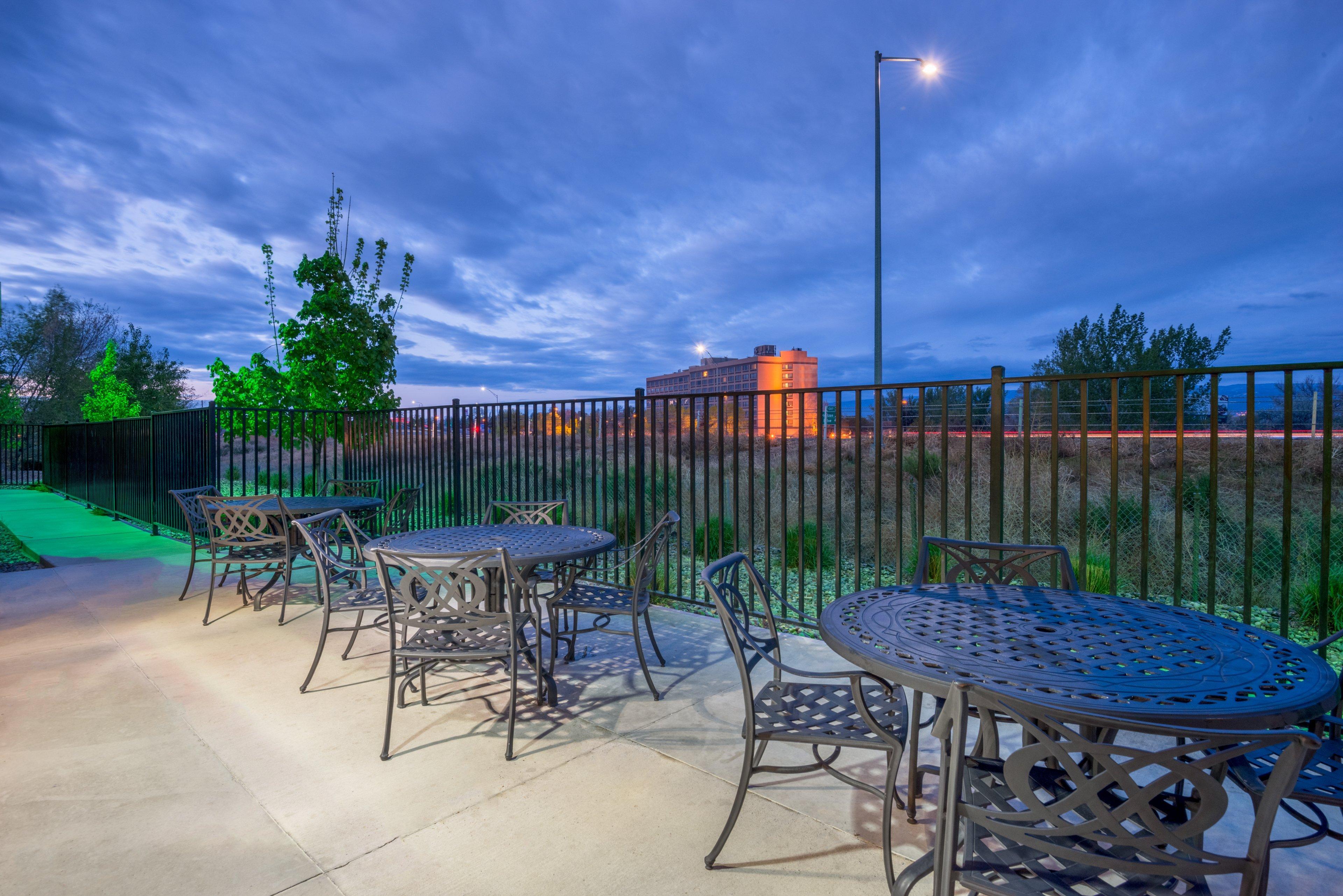 Holiday Inn Hotel & Suites Grand Junction-Airport By Ihg Ngoại thất bức ảnh
